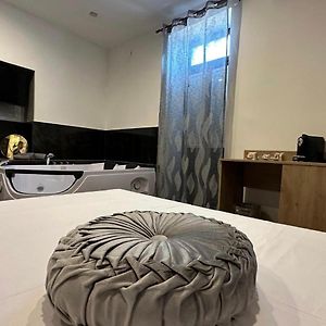 Camera con letto queen size